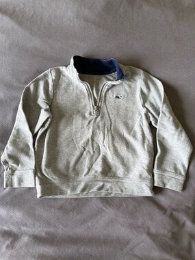 Vineyard vines half zip up boys top size 4T